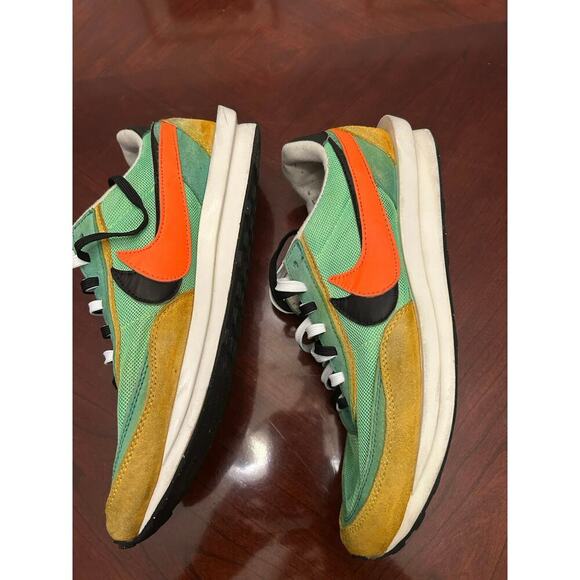 Other - Nike Mens LD Waffle/SACAI Green Gusto/Safety Orange Suede Size 11.5